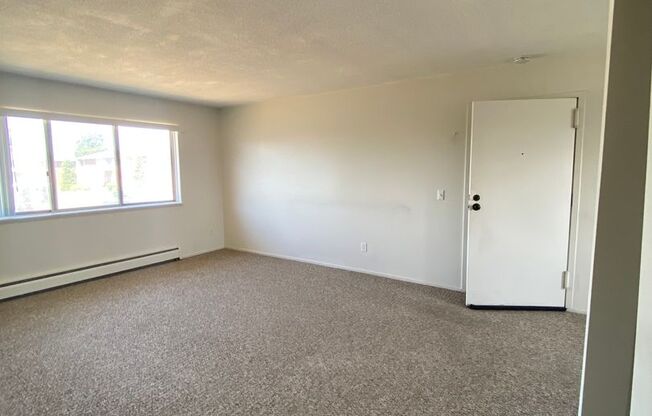 1 bed, 1 bath, $1,050, Unit 1041-C