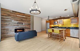 Modern + Spacious Pearl District Condo Including 24/7 Security +1  Secured Parking Spot Available Immediately!