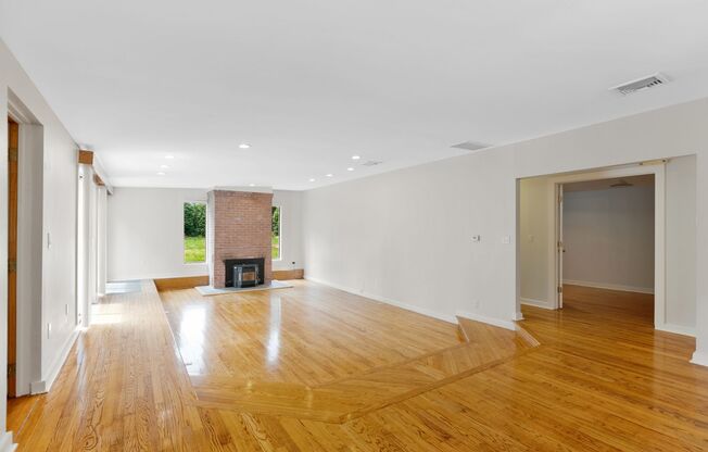 640 Prospect Street 3 Bed 2 Bath House
