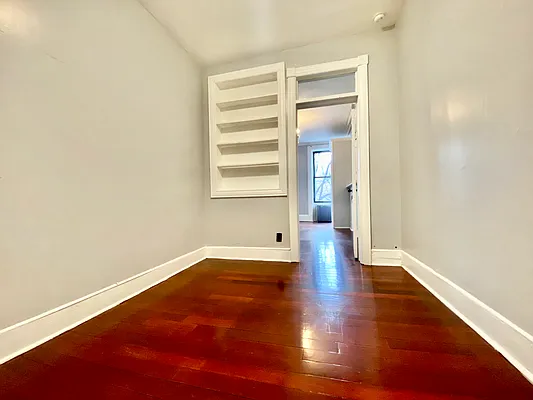 254 WYCKOFF ST