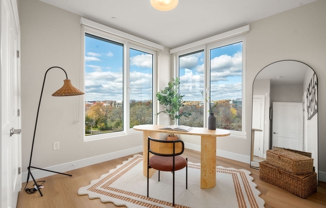 1 bed, 1 bath, 706 sqft, $3,500, Unit 511
