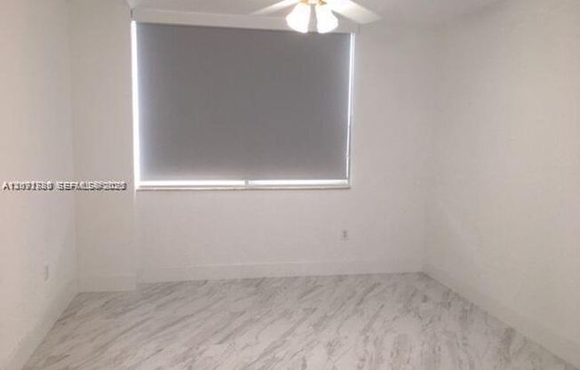 2 beds, 2 baths, $3,600, Unit # 2413