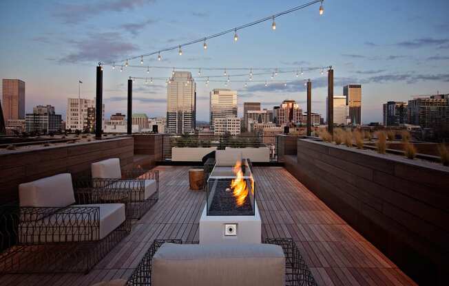 North Hollow Apartments Rooftop Fire Pit