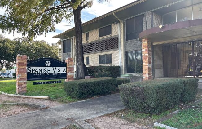 Spanish Vista Apartments