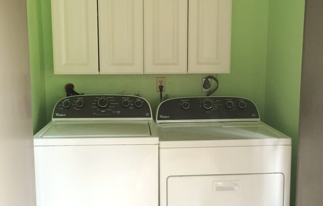 1 bed, 1 bath, $2,250, Unit # 180