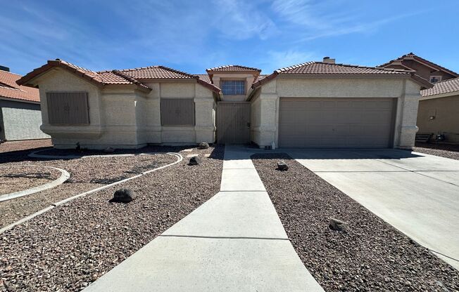 Great location. 3 bedroom single story Las Vegas home for rent.