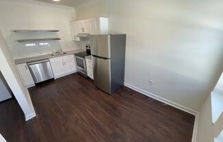 386 Parkway Apartments