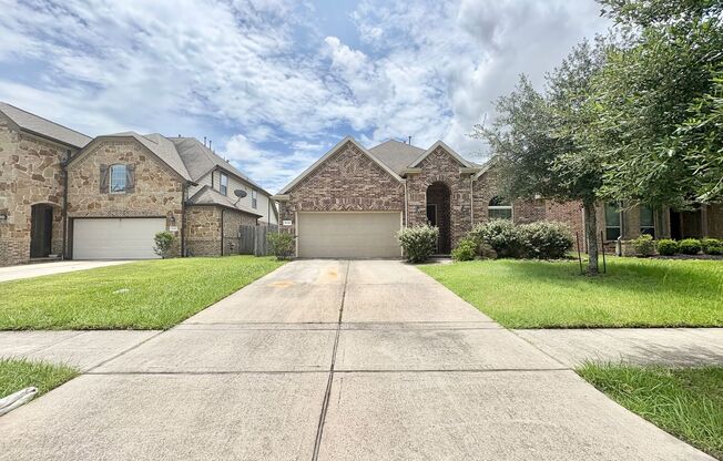Cozy and well-kept 4 beds rental home in Cozy and well-kept 4 beds rental home in Porter