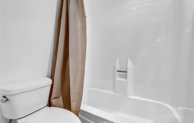 2 beds, 2 baths, 883 sqft, $2,450, Unit 130C