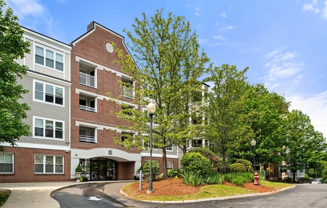 2 beds, 2 baths, 1,170 sqft, $3,650, Unit 204