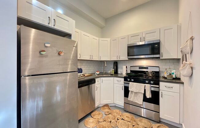 1101 Frankford - Residential