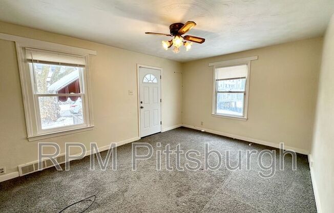 603 FARNSWORTH AVE