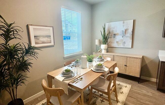 2 beds, 2 baths, 963 sqft, $1,995, Unit 204