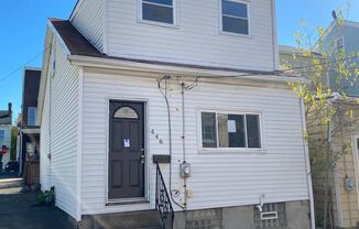 NEWLY RENOVATED 2 BEDROOM IN THE HEART OF BLOOMFIELD!