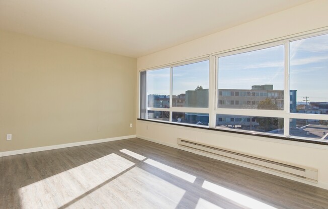 1 bed, 1 bath, 630 sqft, $1,845, Unit R-407