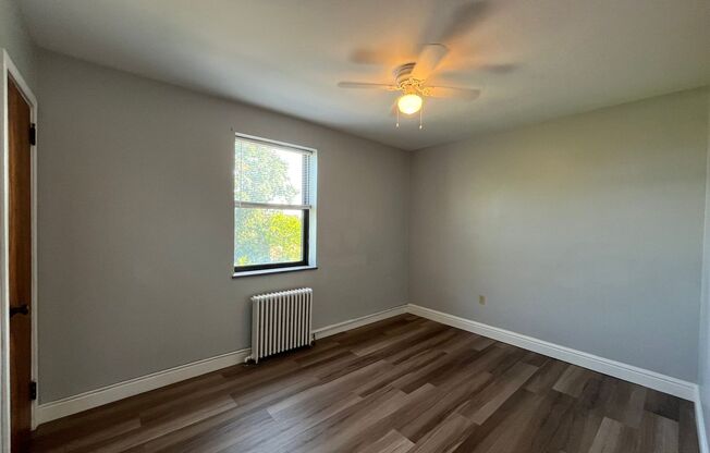 2 beds, 1 bath, 800 sqft, $1,754, Unit 6224 Fifth Ave. #311H