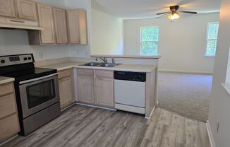 3 beds, 2 baths, $1,750