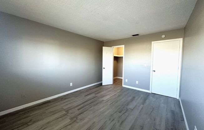 2 beds, 1 bath, 882 sqft, $1,650, Unit 823 Gleason Pkwy #4