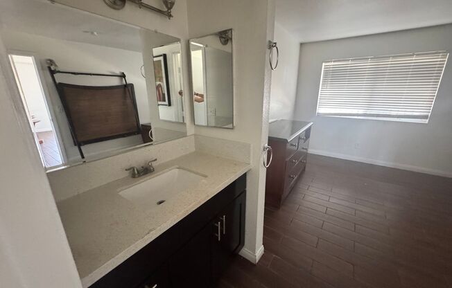 2625 Van Patten St