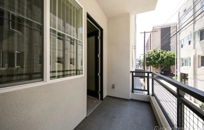 Studio, 1 bath, 605 sqft, $1,895, Unit Apt 307