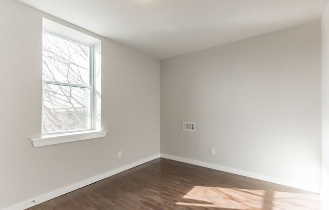 Newly Updated 2 bedroom 1 Bathroom House for rent