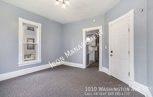 1010 WASHINGTON AVE