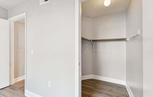 1 bed, 1 bath, $1,500, Unit #303