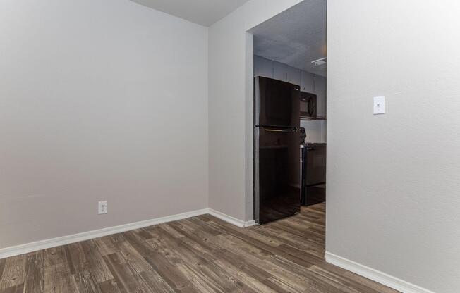 1 bed, 1 bath, 750 sqft, $891