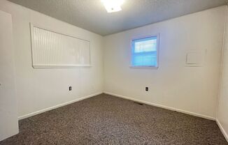 2 beds, 1 bath, $850