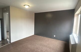 1 bed, 1 bath, $660, Unit 2305 C7