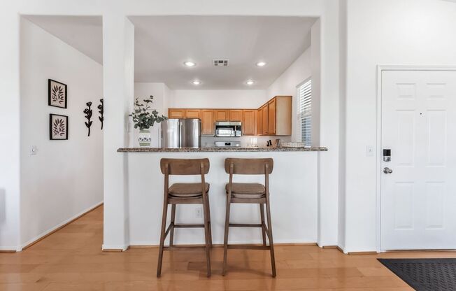 2 beds, 1.5 baths, $2,500, Unit # 204