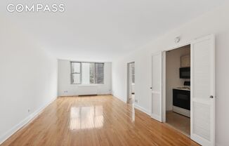 137 E 36 ST