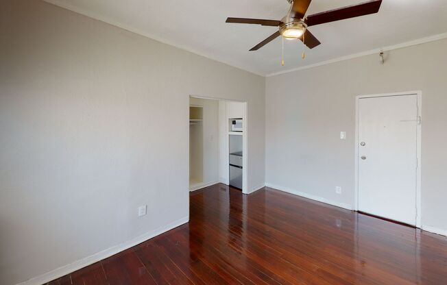 SYN - Warwick Apartments