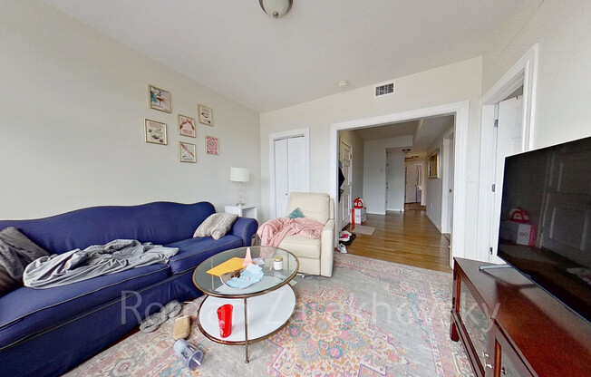 1932 BEACON ST