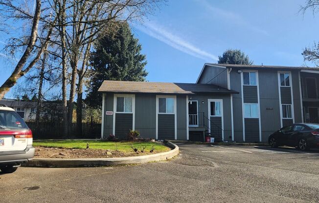 Jolene Apartments