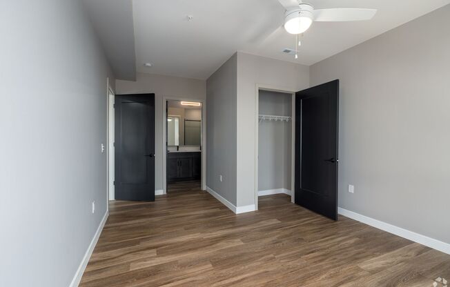 2 beds, 2 baths, 1,041 sqft, $2,749, Unit S513