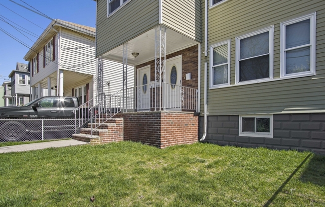 24 ENGLEWOOD AVE