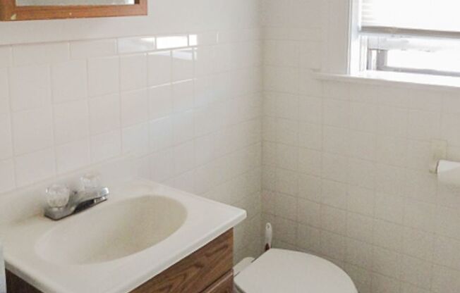 1 bed, 1 bath, 565 sqft, $1,395, Unit 5949P-1