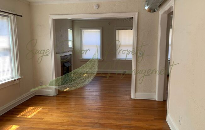 FREE RENT SPECIAL!!!