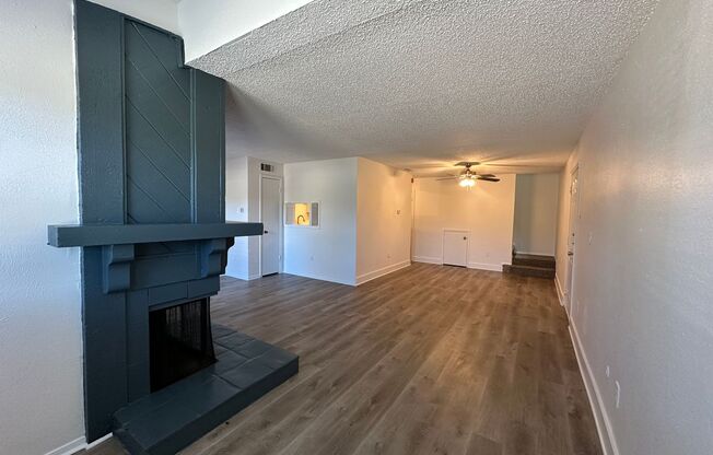 Charming 2-Bed Unit in Dallas!