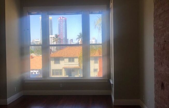 1 bed, 1 bath, 450 sqft, $1,875, Unit 3-E