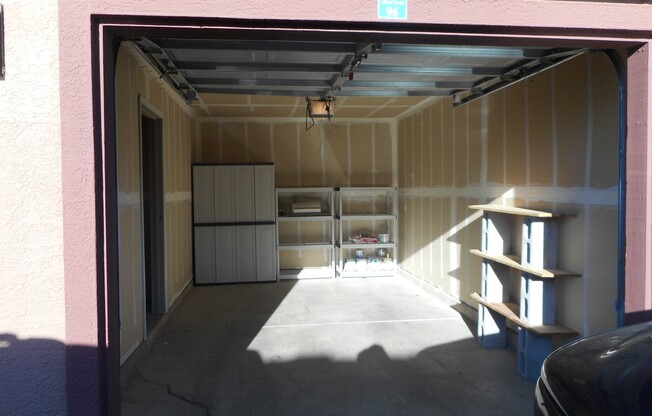 2 beds, 2 baths, $1,695