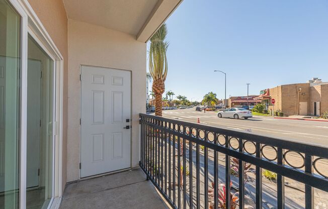 Studio, 1 bath, 486 sqft, $2,075, Unit 104