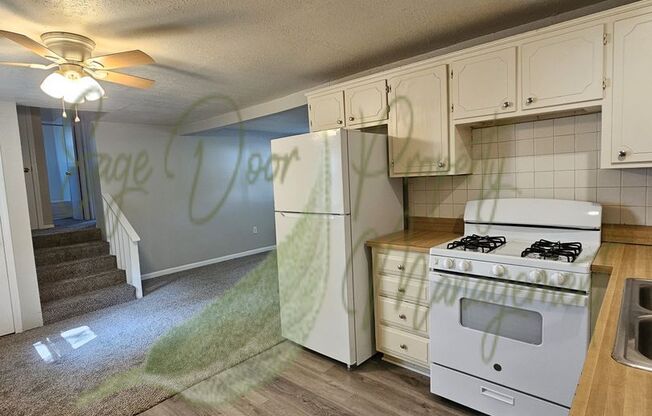 2 beds, 1 bath, $1,250