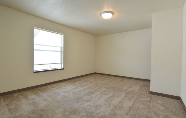 12221 SE Steele