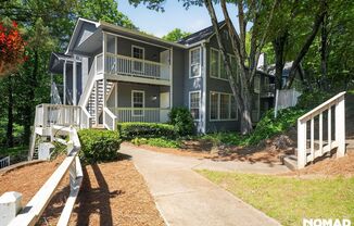 Charming 2BR Condo in Sandy Springs