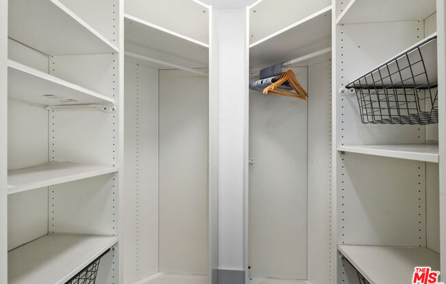 2 beds, 2.3 baths, 1,859 sqft, $7,800, Unit 804