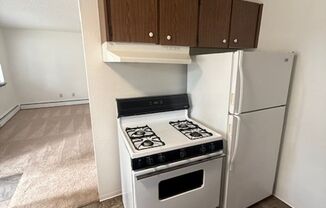 1 bed, 1 bath, 650 sqft, $1,260, Unit A-22