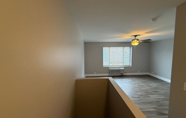 1 bed, 1 bath, $1,950, Unit 310