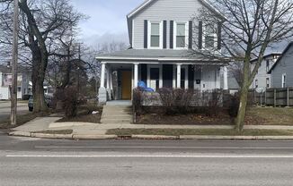 847 Bridge St NW # 1